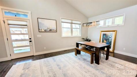 206 Flathouse Drive Asheville NC 28804