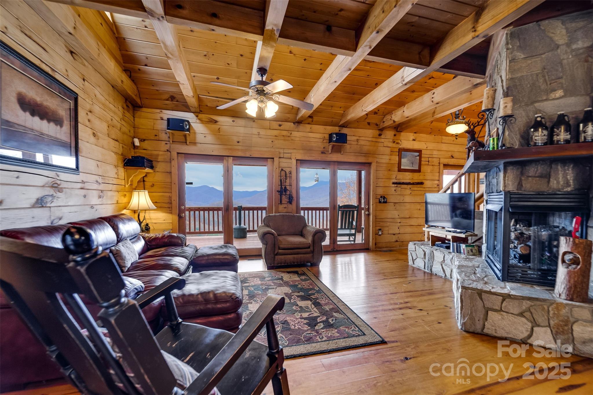 561 Signal Ridge Sylva NC 28779
