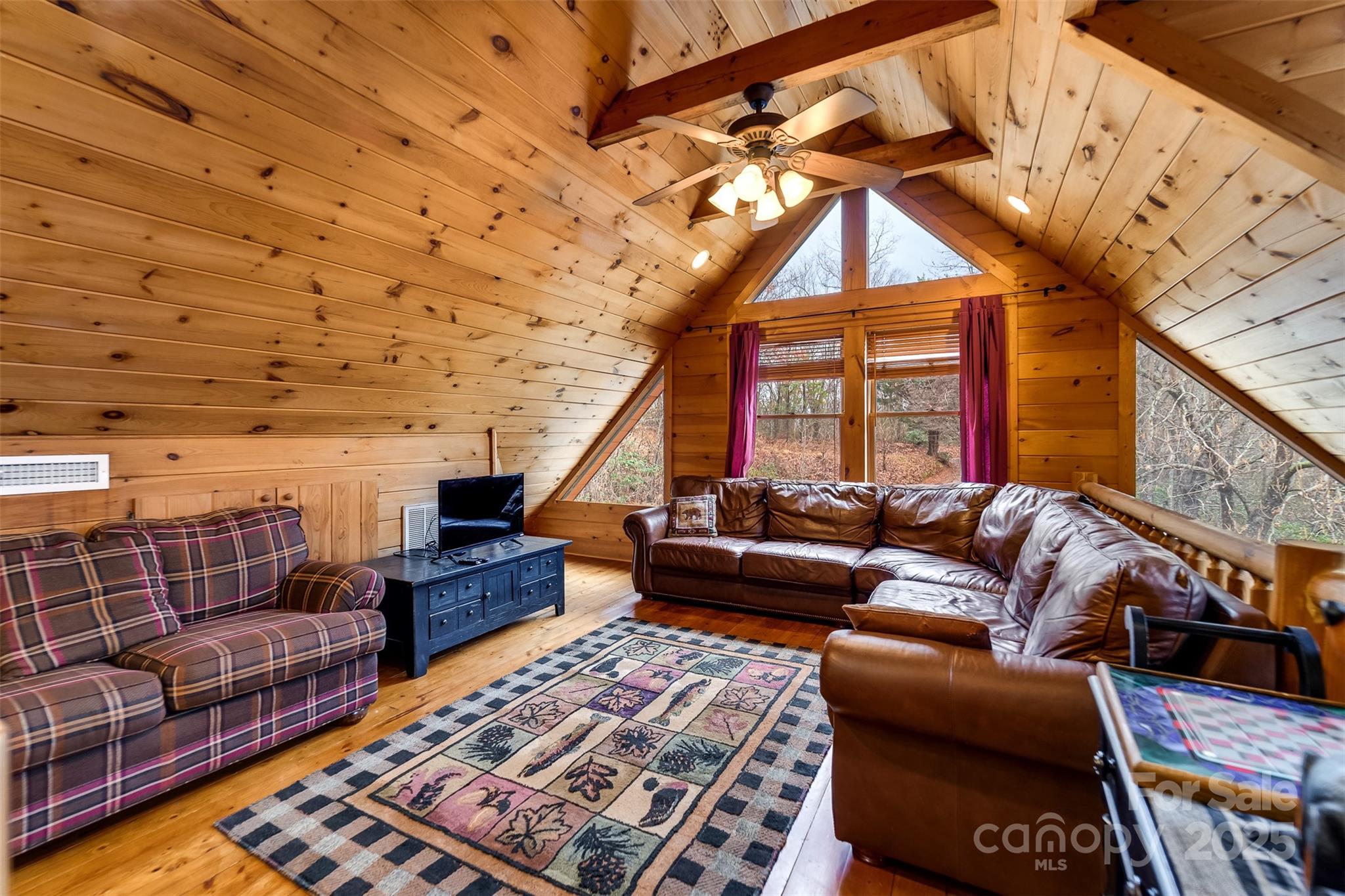 561 Signal Ridge Sylva NC 28779