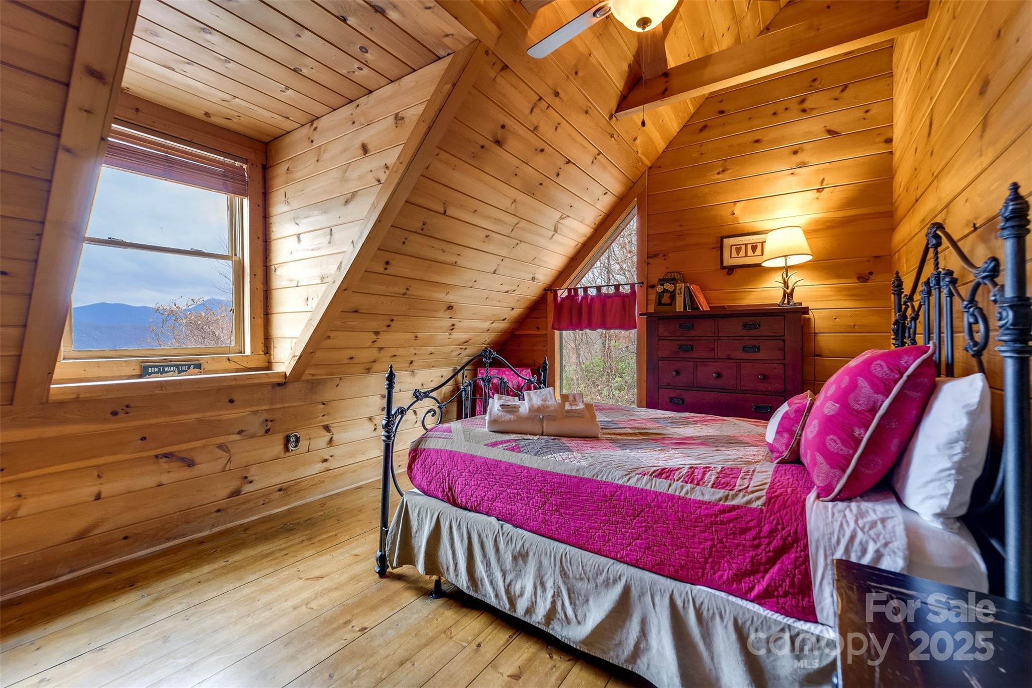 561 Signal Ridge Sylva NC 28779