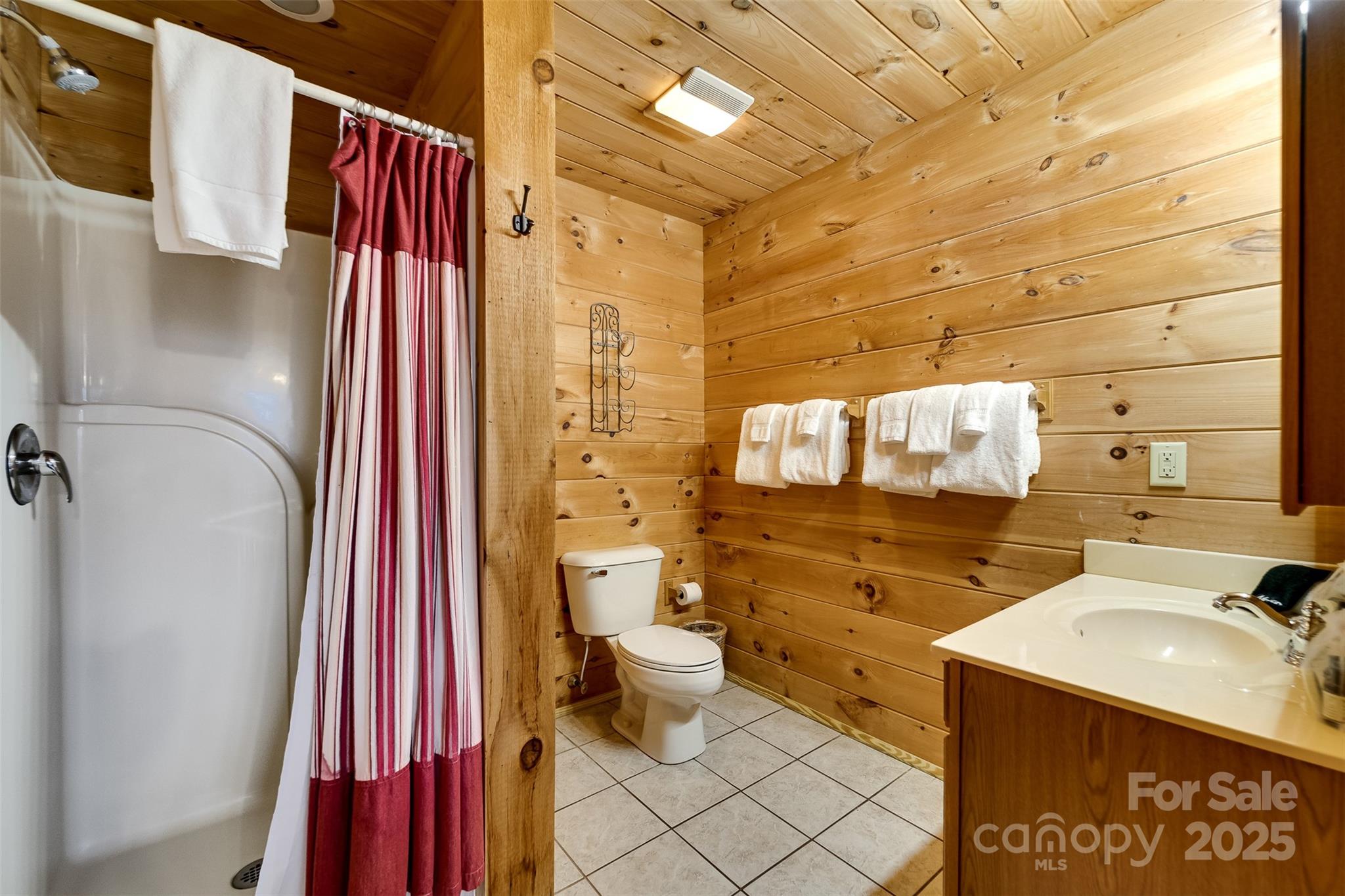 561 Signal Ridge Sylva NC 28779