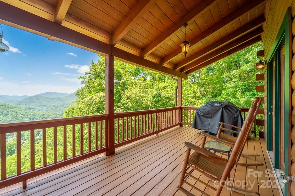 561 Signal Ridge Sylva NC 28779