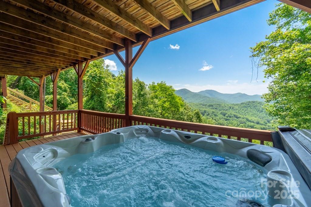 561 Signal Ridge Sylva NC 28779