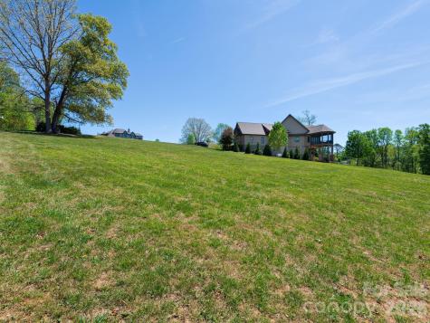 28 Falling Star Court Fletcher NC 28732