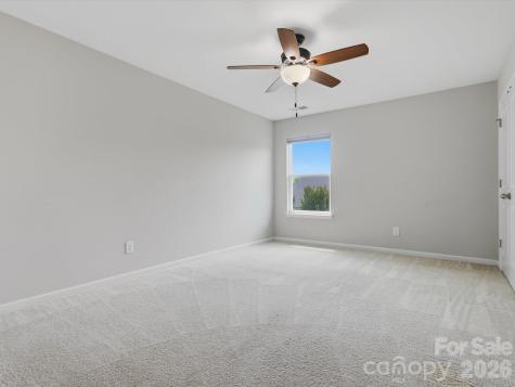 3297 Lock Erne Avenue Kannapolis NC 28081