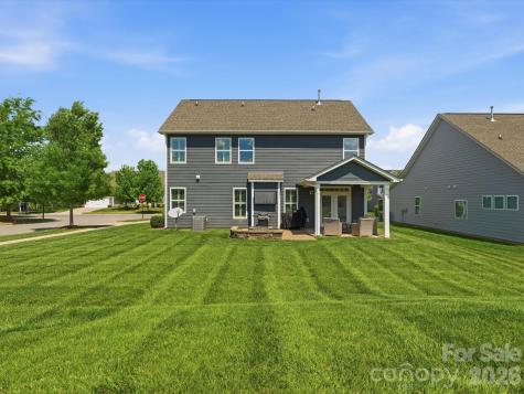3297 Lock Erne Avenue Kannapolis NC 28081