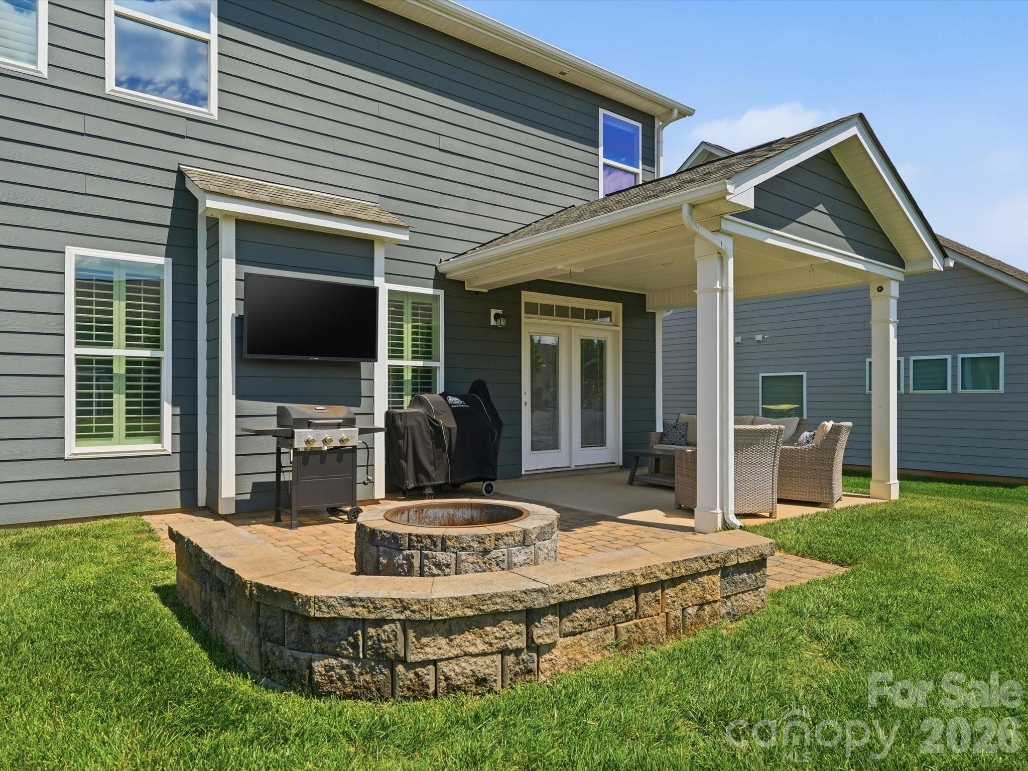 3297 Lock Erne Avenue Kannapolis NC 28081