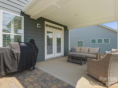 3297 Lock Erne Avenue Kannapolis NC 28081