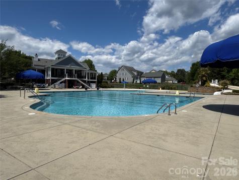 3297 Lock Erne Avenue Kannapolis NC 28081