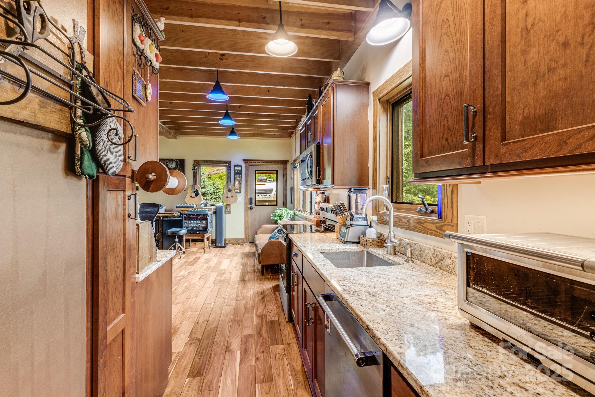 43 Dillingham Estates Trail Swannanoa NC 28778