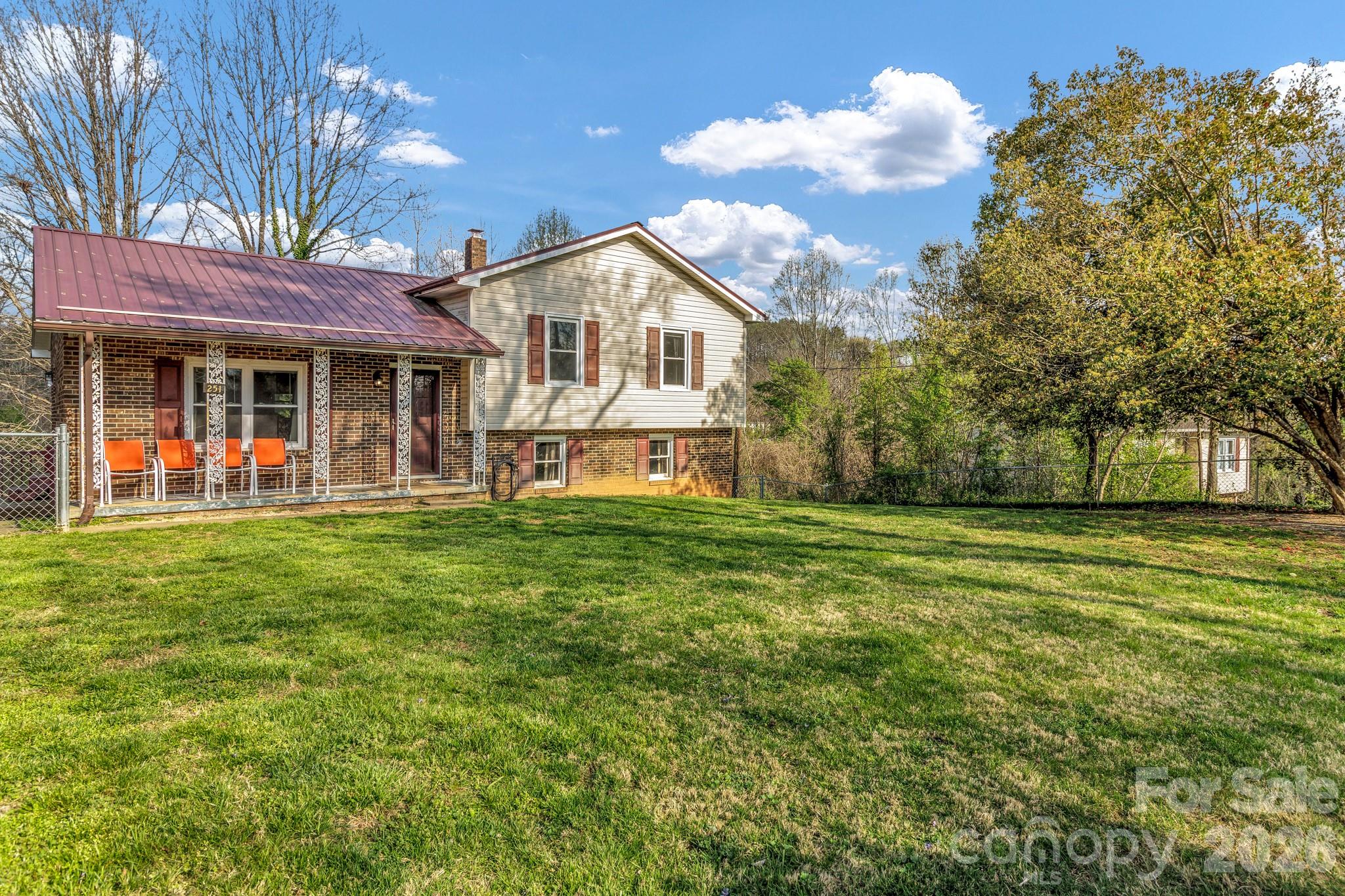 251 Reid Street Marion NC 28752