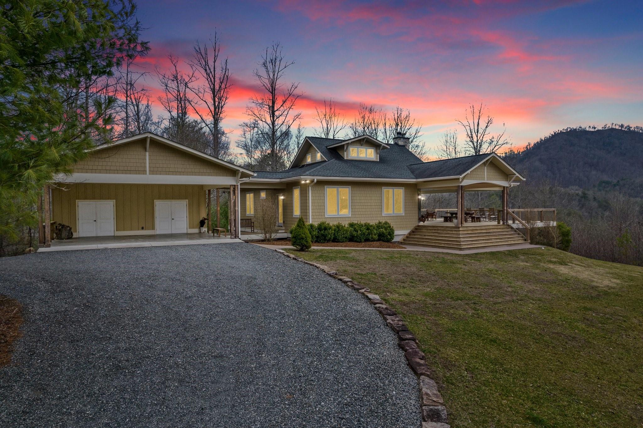 41 Rowan Hill Road Leicester NC 28748