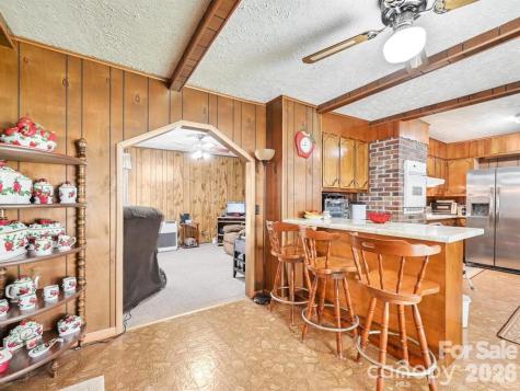 7530 Nc 208 Highway Marshall NC 28753