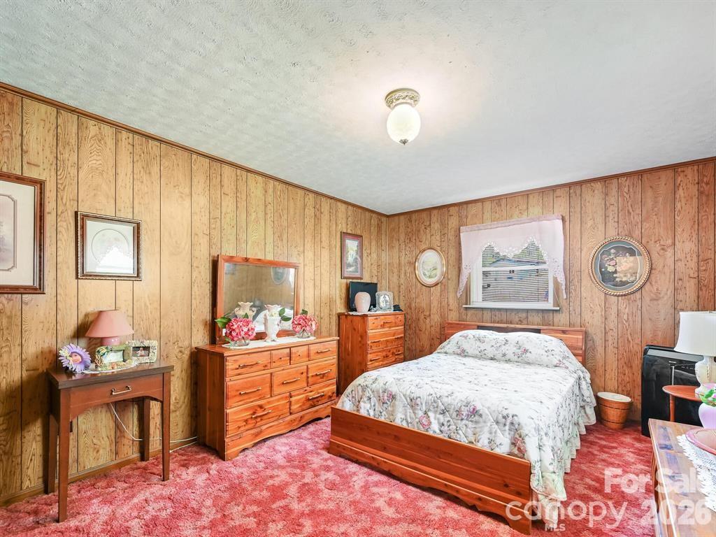 7530 Nc 208 Highway Marshall NC 28753