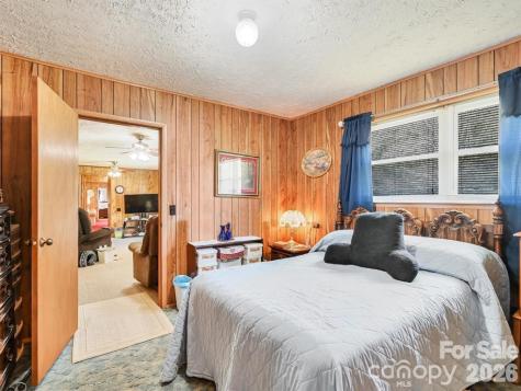 7530 Nc 208 Highway Marshall NC 28753