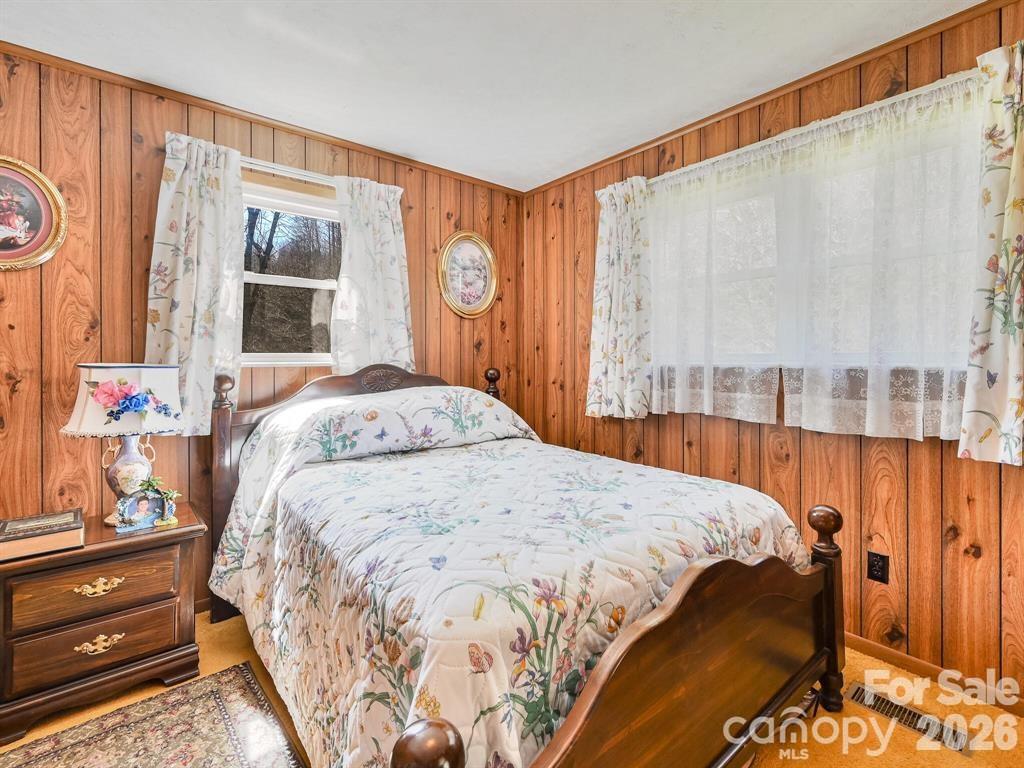 7530 Nc 208 Highway Marshall NC 28753