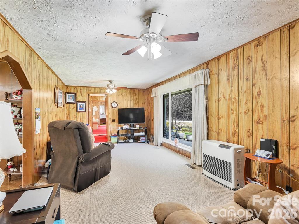 7530 Nc 208 Highway Marshall NC 28753