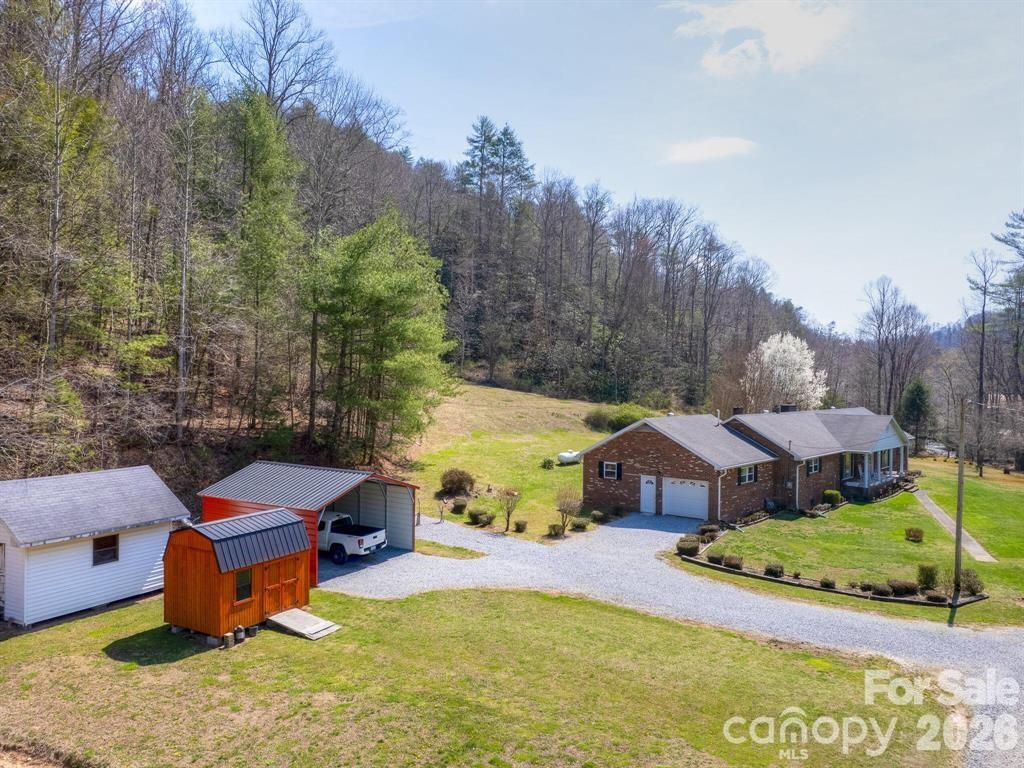 7530 Nc 208 Highway Marshall NC 28753