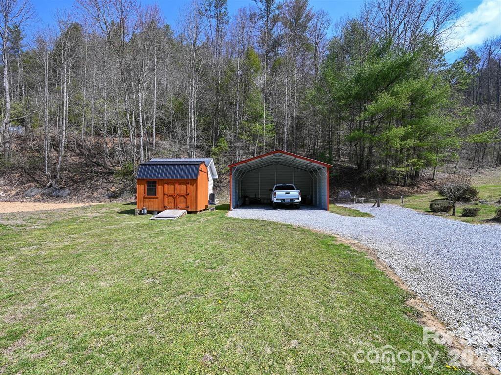 7530 Nc 208 Highway Marshall NC 28753