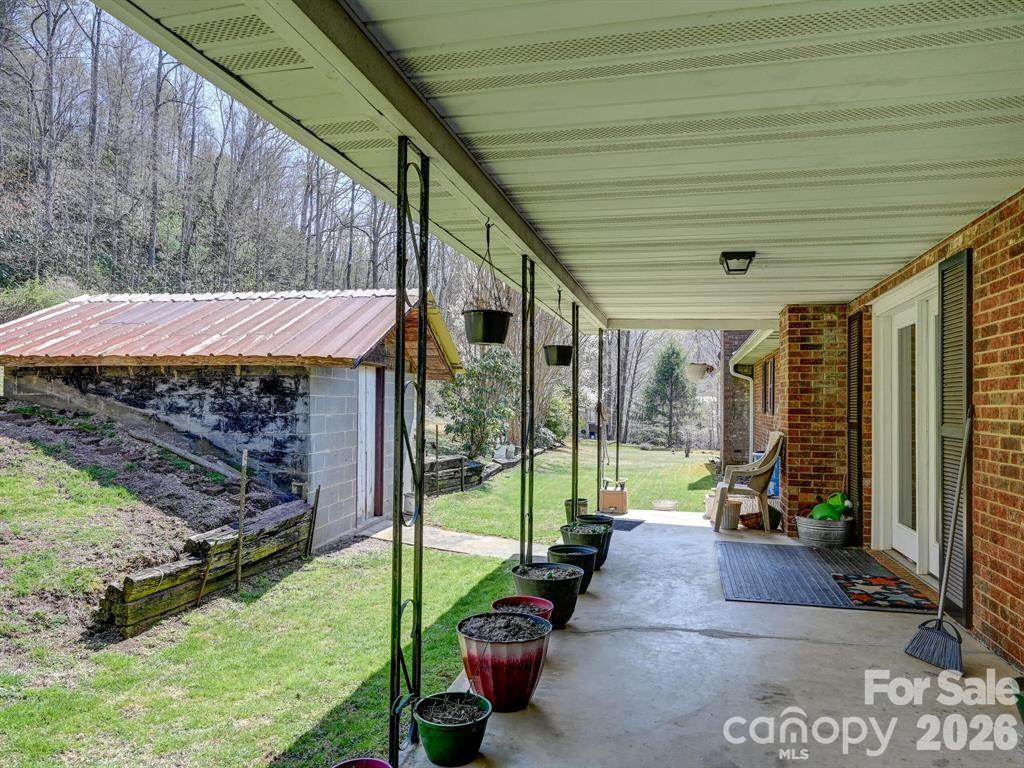 7530 Nc 208 Highway Marshall NC 28753