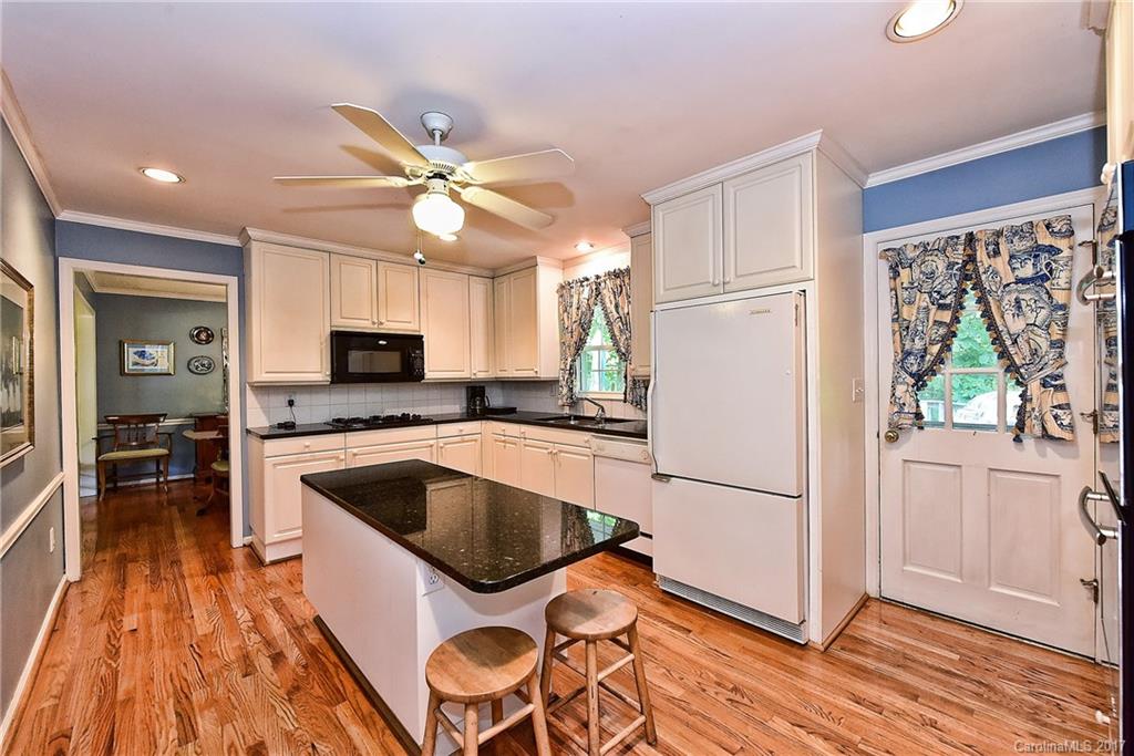 301 Eastover Drive Se Concord NC 28025