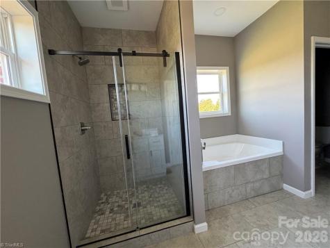 130 Oak Pointe Lane Wilkesboro NC 28697