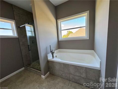 130 Oak Pointe Lane Wilkesboro NC 28697