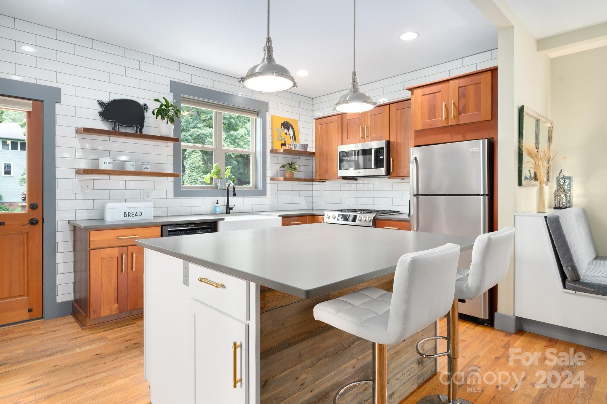 52 Houston Street Asheville NC 28801