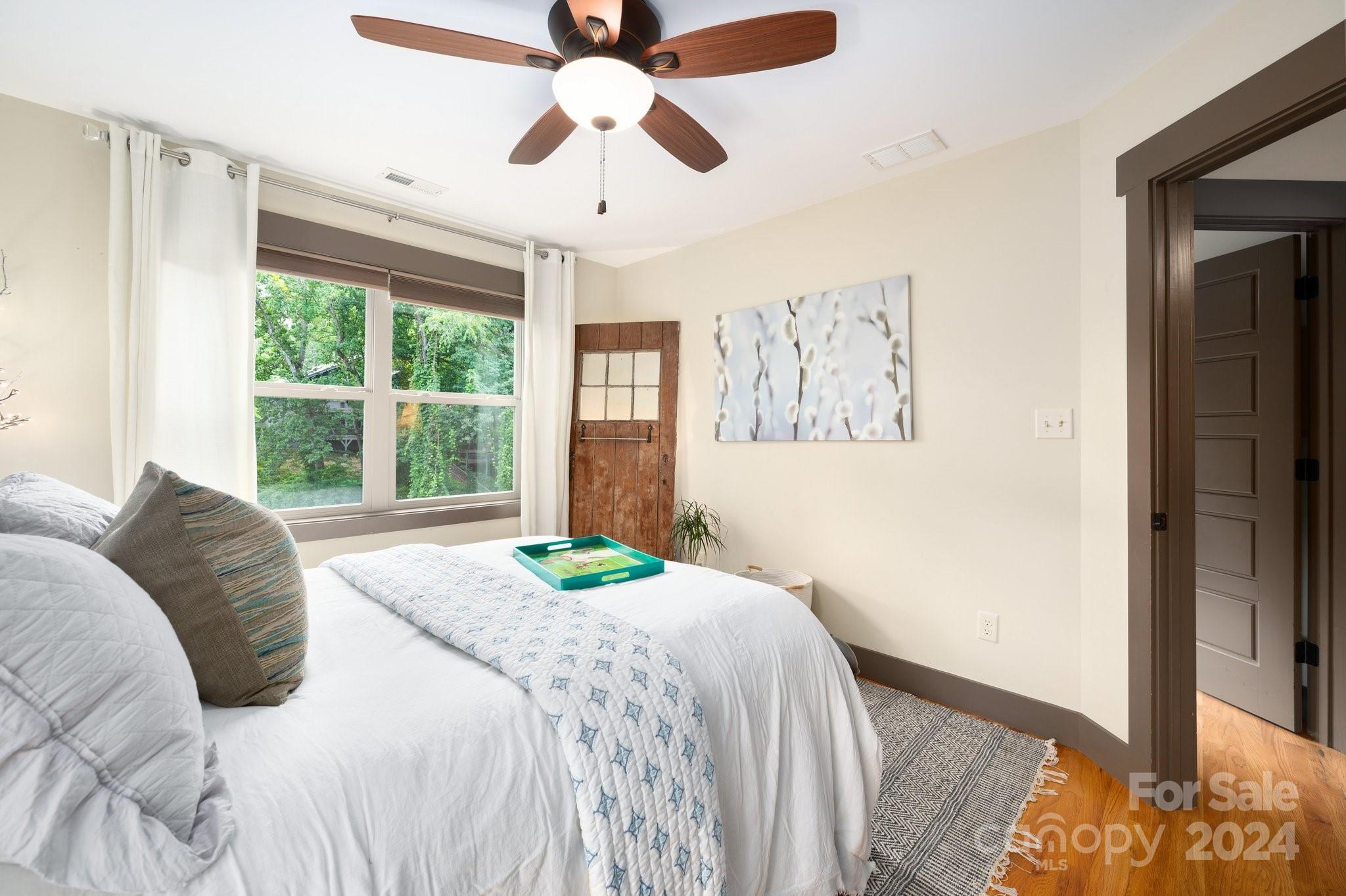 52 Houston Street Asheville NC 28801