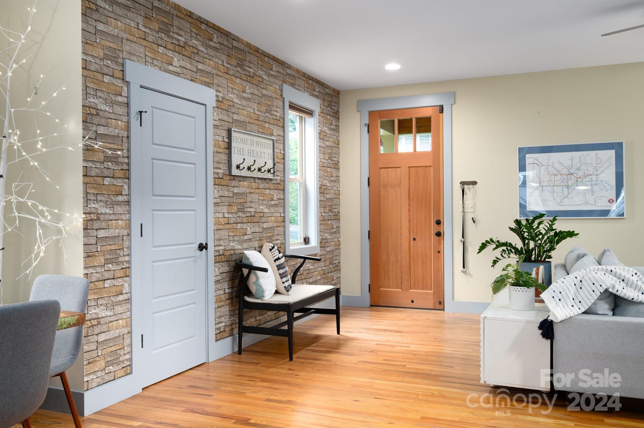 52 Houston Street Asheville NC 28801