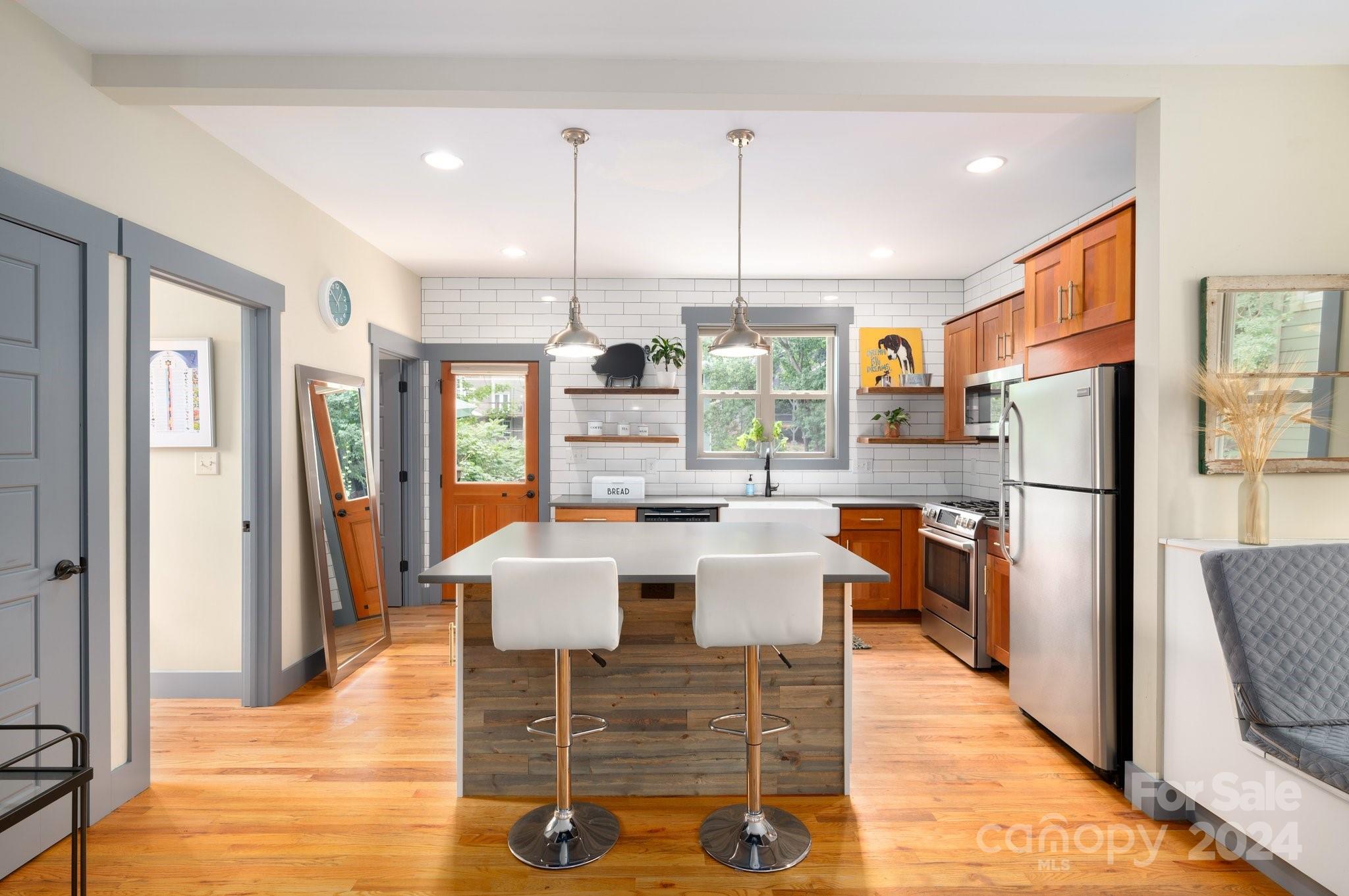 52 Houston Street Asheville NC 28801