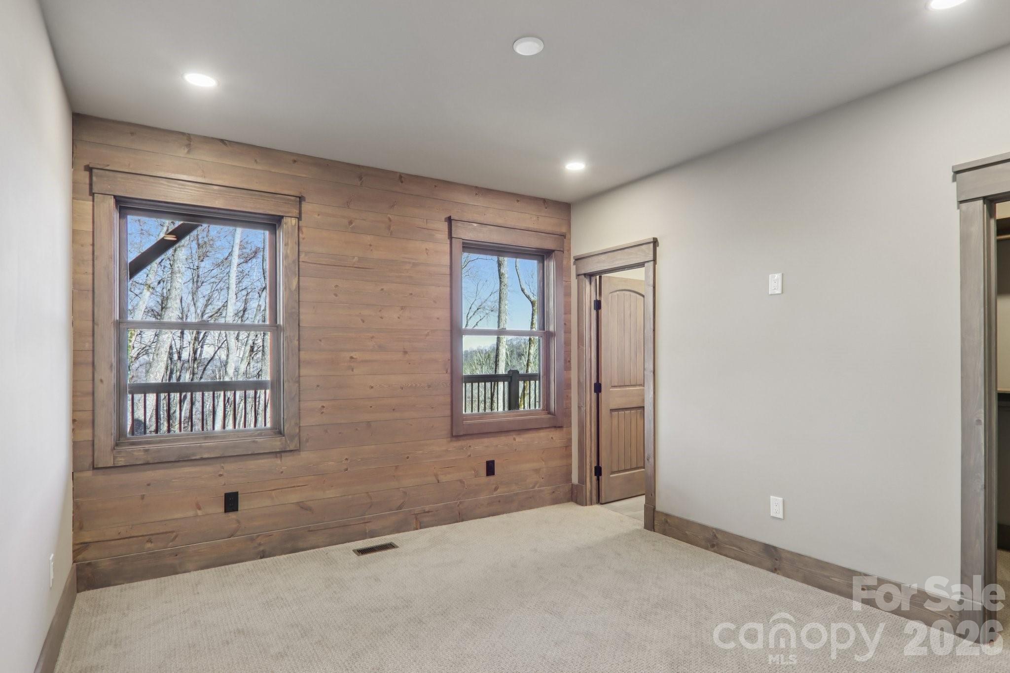102 Iga Trail Maggie Valley NC 28751