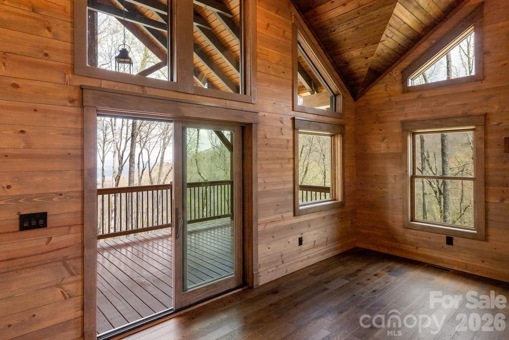 102 Iga Trail Maggie Valley NC 28751