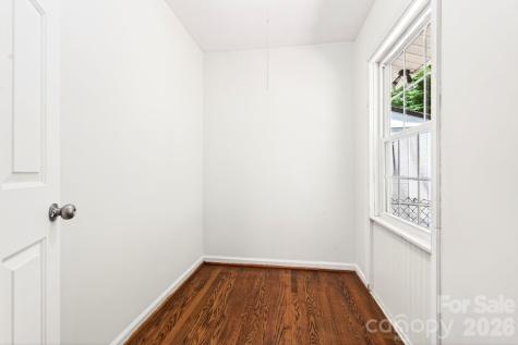 34 Wolfe Cove Road Asheville NC 28804