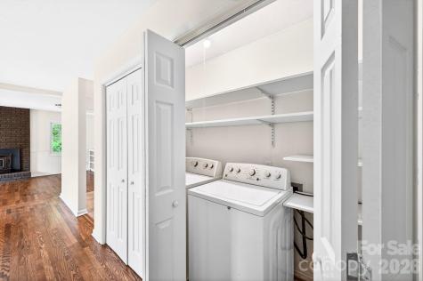 34 Wolfe Cove Road Asheville NC 28804