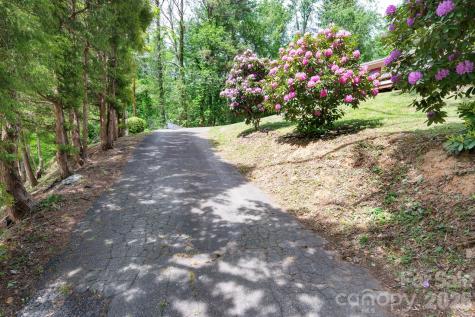 34 Wolfe Cove Road Asheville NC 28804