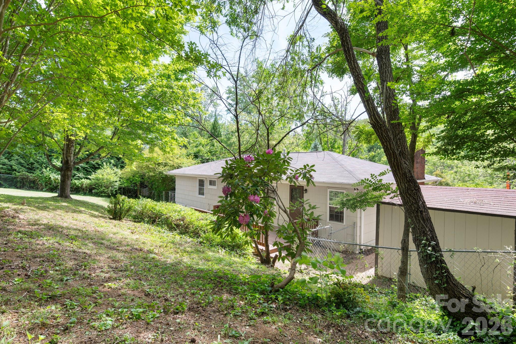 34 Wolfe Cove Road Asheville NC 28804