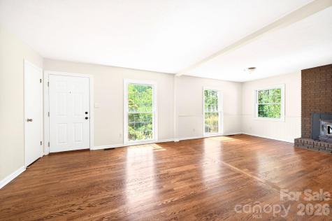 34 Wolfe Cove Road Asheville NC 28804