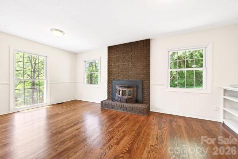 34 Wolfe Cove Road Asheville NC 28804