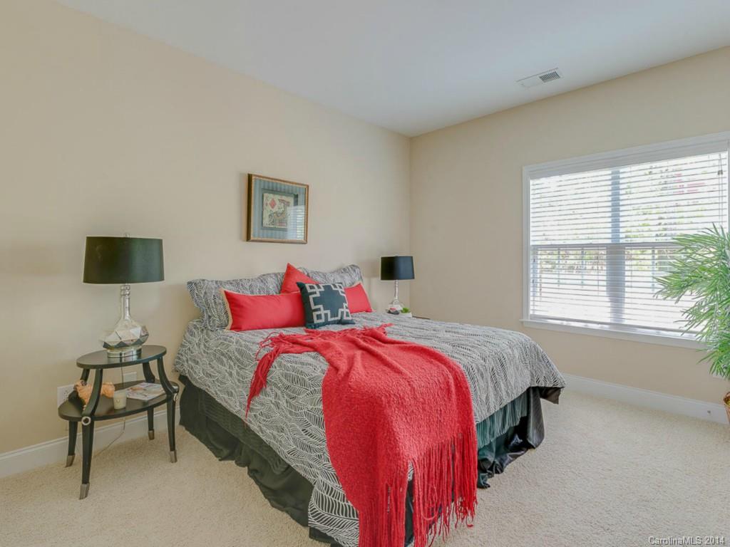 1122 Dean Hall Lane Matthews NC 28105