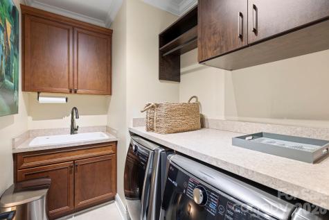 8 Spring Ridge Lane Hendersonville NC 28739