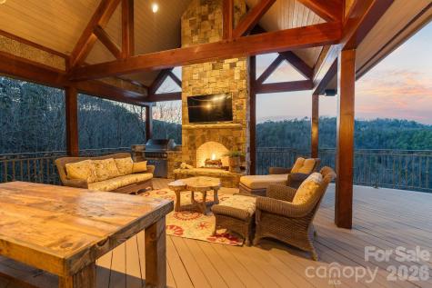 2054 Reynolds Parkway Boone NC 28607