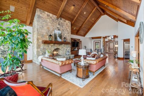 2054 Reynolds Parkway Boone NC 28607