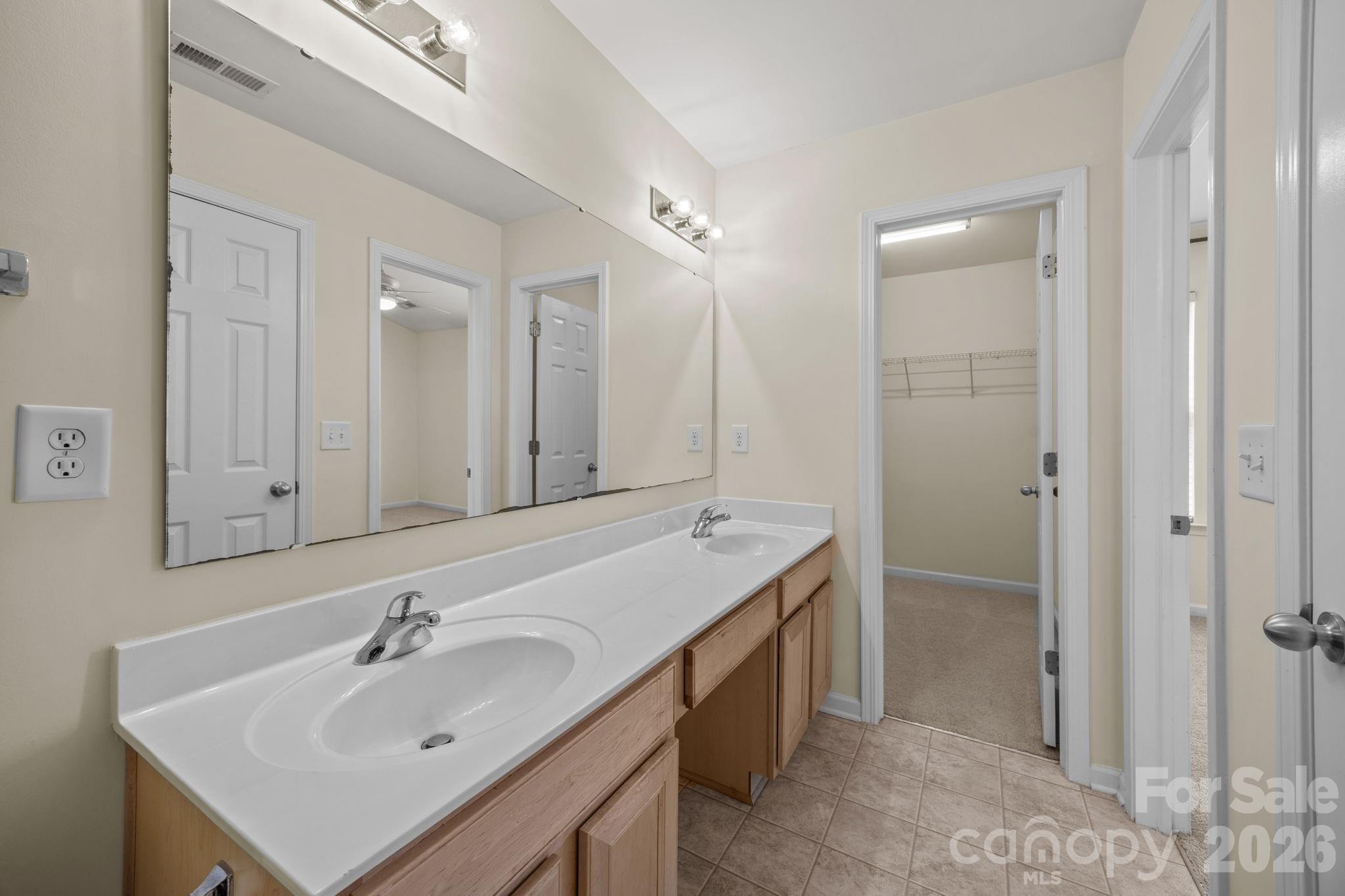 11138 Derryrush Drive Charlotte NC 28213