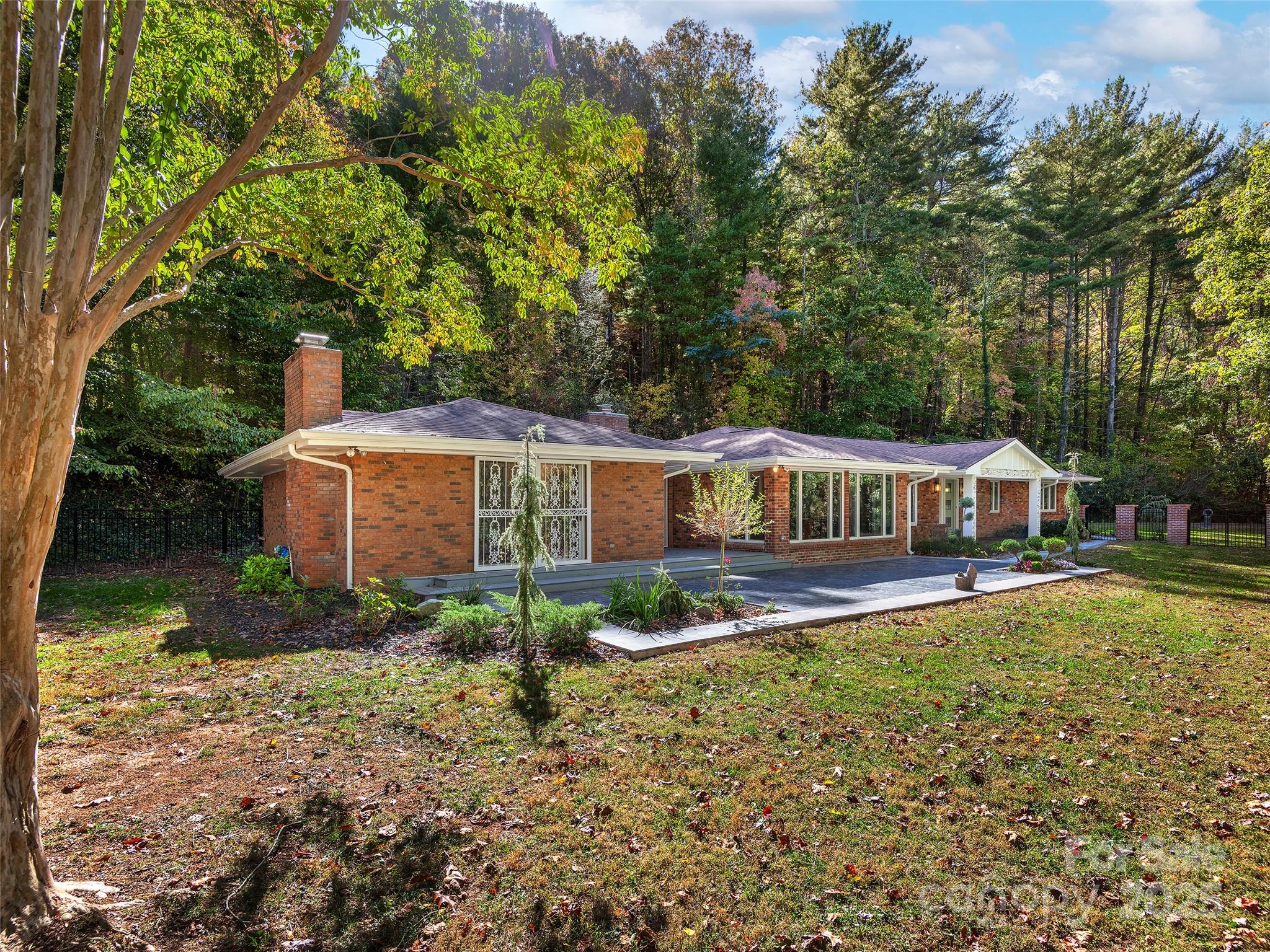 51 & 61 Rice Branch Road Asheville NC 28804