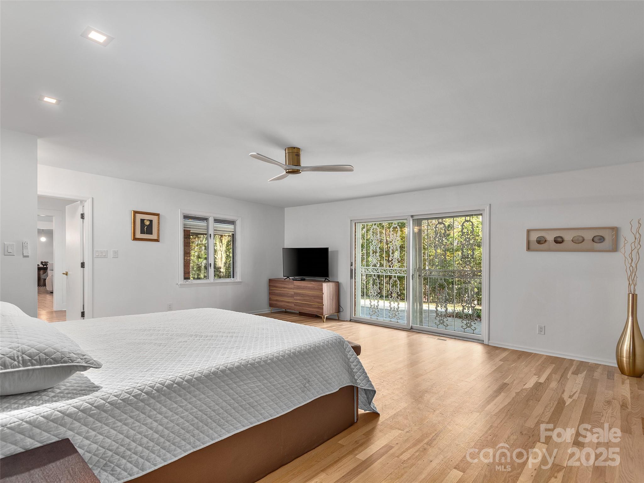 51 & 61 Rice Branch Road Asheville NC 28804