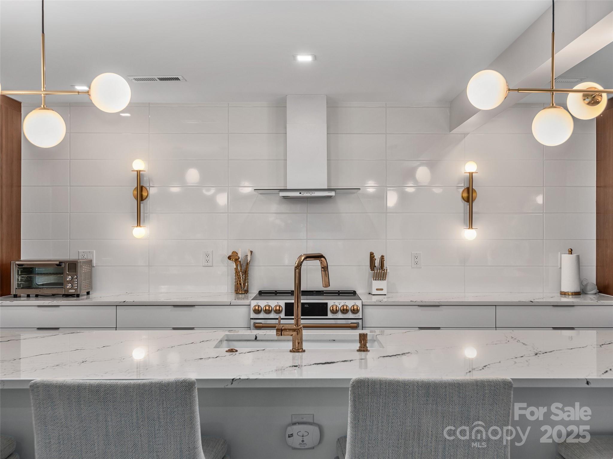 51 & 61 Rice Branch Road Asheville NC 28804