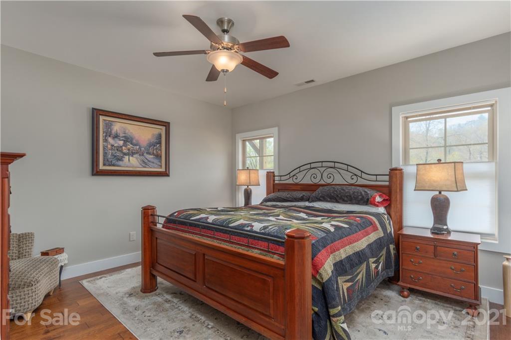 45 Manchester Drive Asheville NC 28805