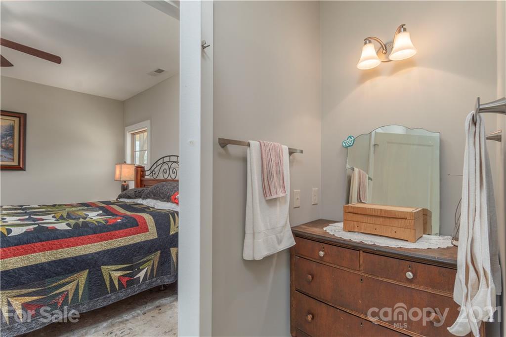 45 Manchester Drive Asheville NC 28805