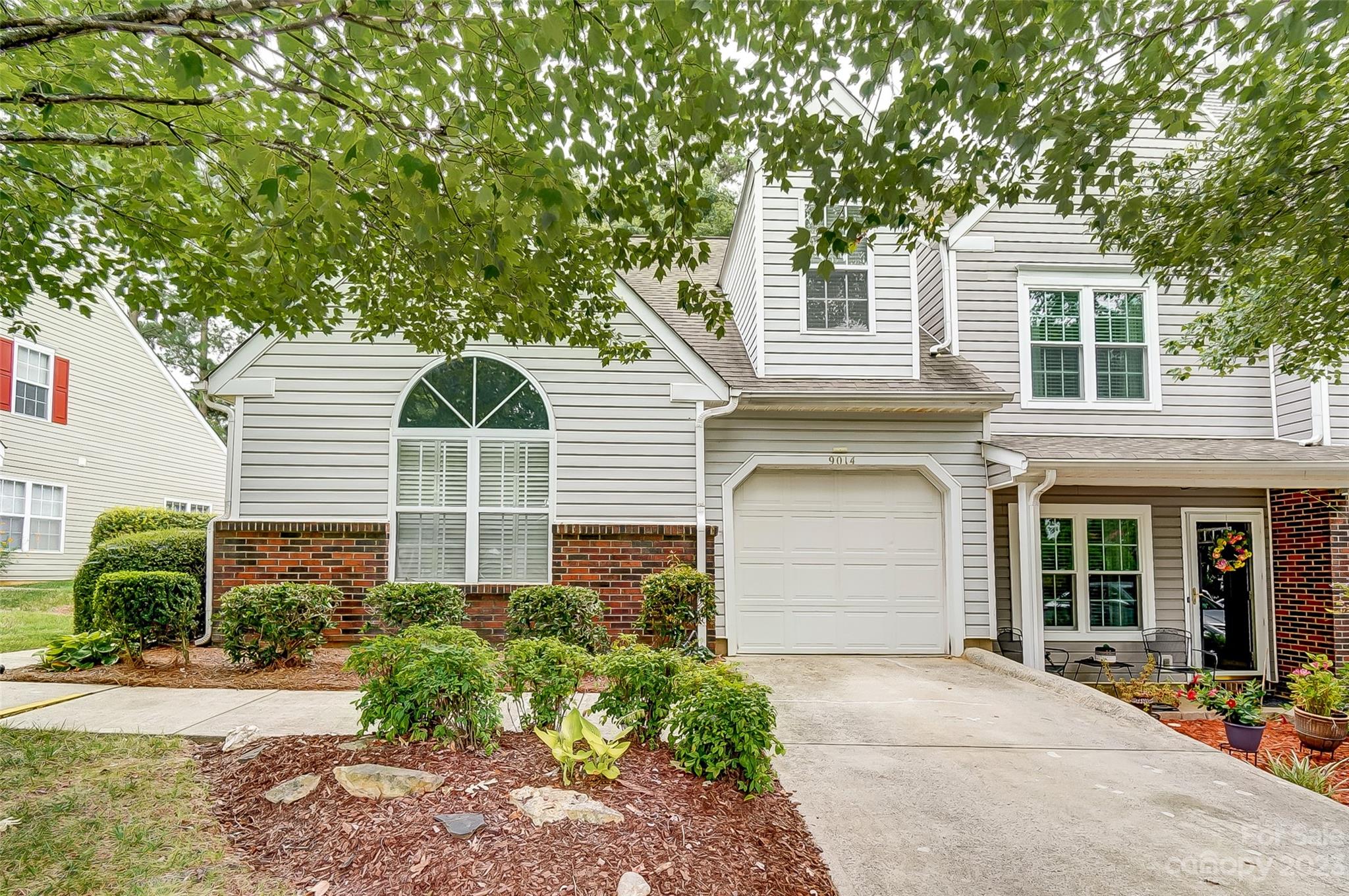 9014 Roseton Lane Charlotte NC 28277